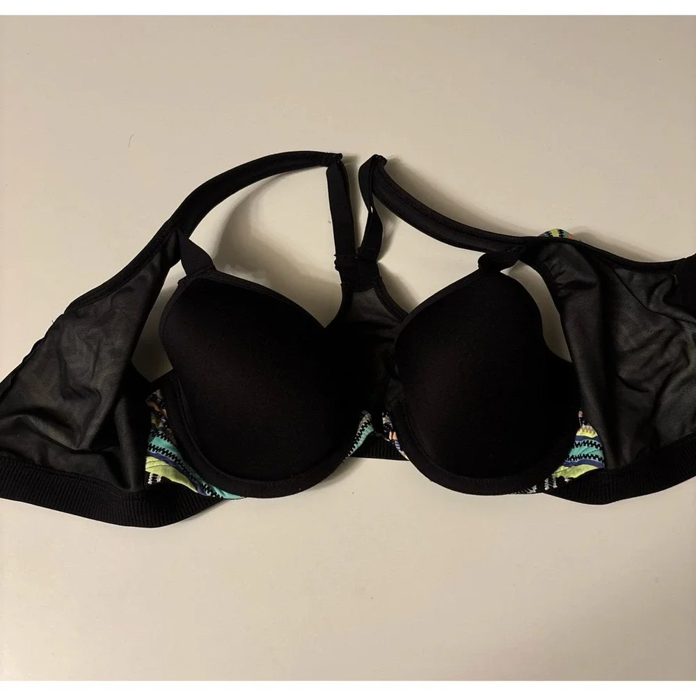 Victoria's Secret Sport Zip Up‎ Racerback Sports Bra